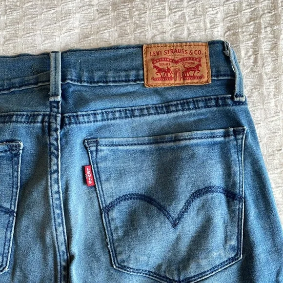 LEVIS blue jeans 710 skinny fit - Picture 8 of 8